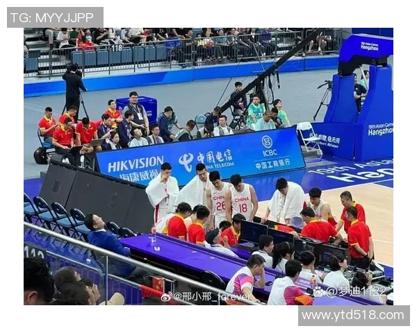 亚运会特别报道：杭州篮球队奋勇拼搏逆袭夺冠的精彩历程