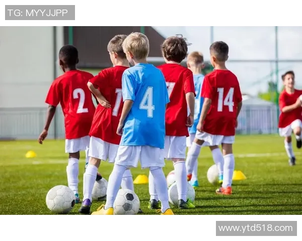 足球尿急的尴尬瞬间如何影响比赛结果与运动员表现的深度探讨