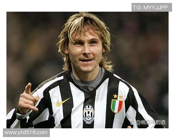 足球球星细数那些年辉煌瞬间与背后不为人知的故事